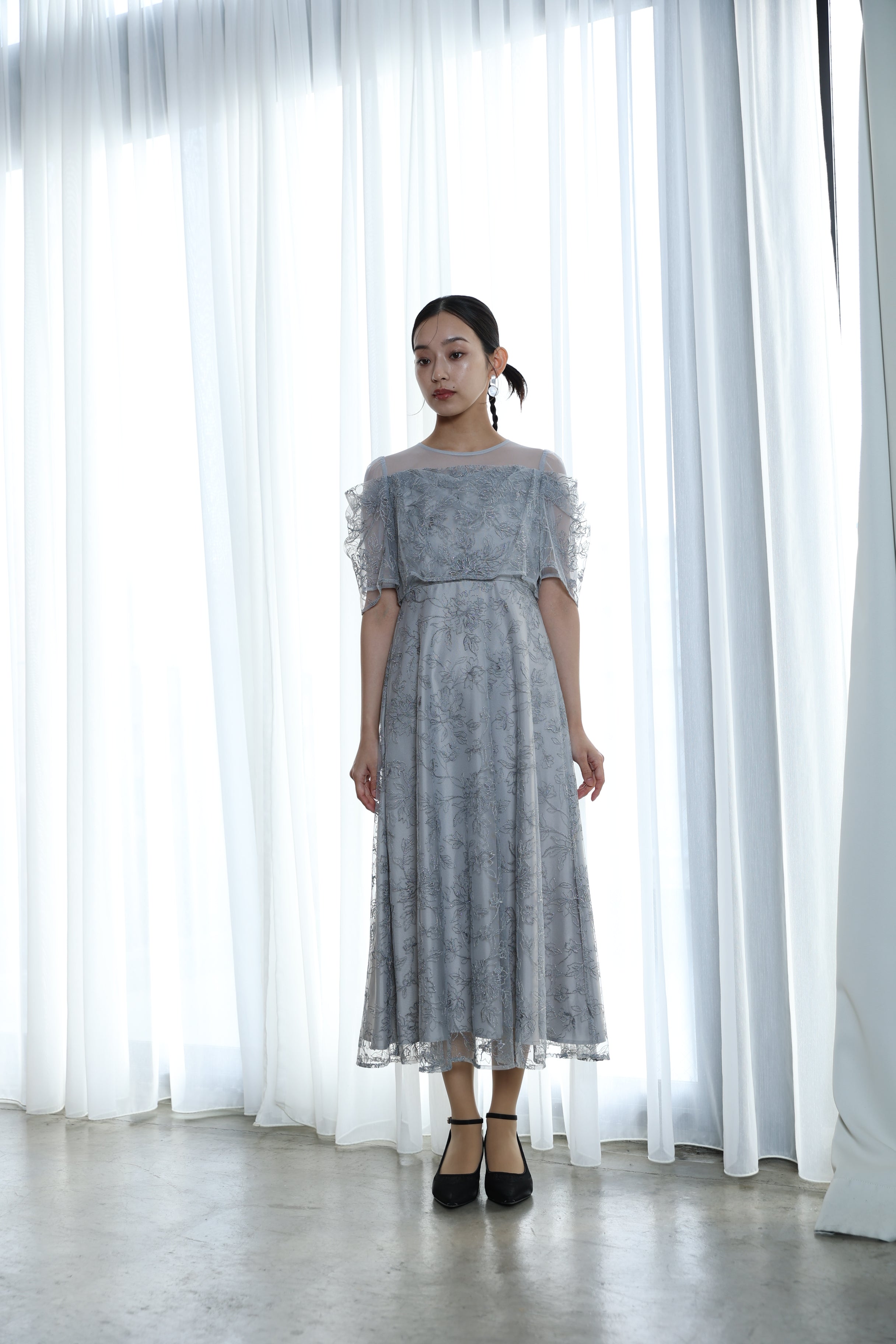 off shoulder lace dress (0402‐157)