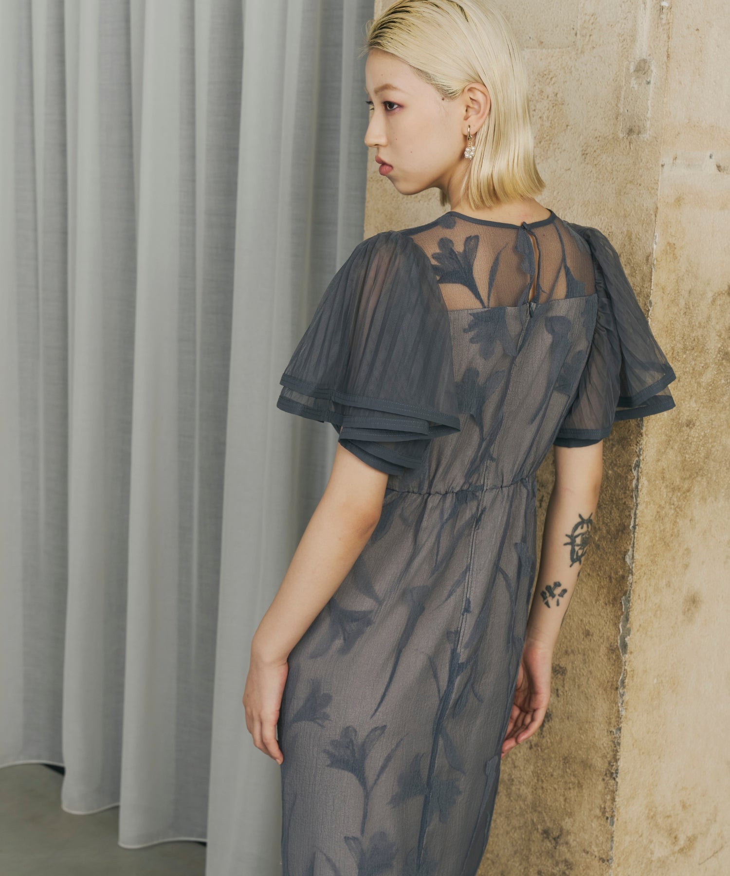 Circurar sleeve flower dress(9561-1) – ALTIERA