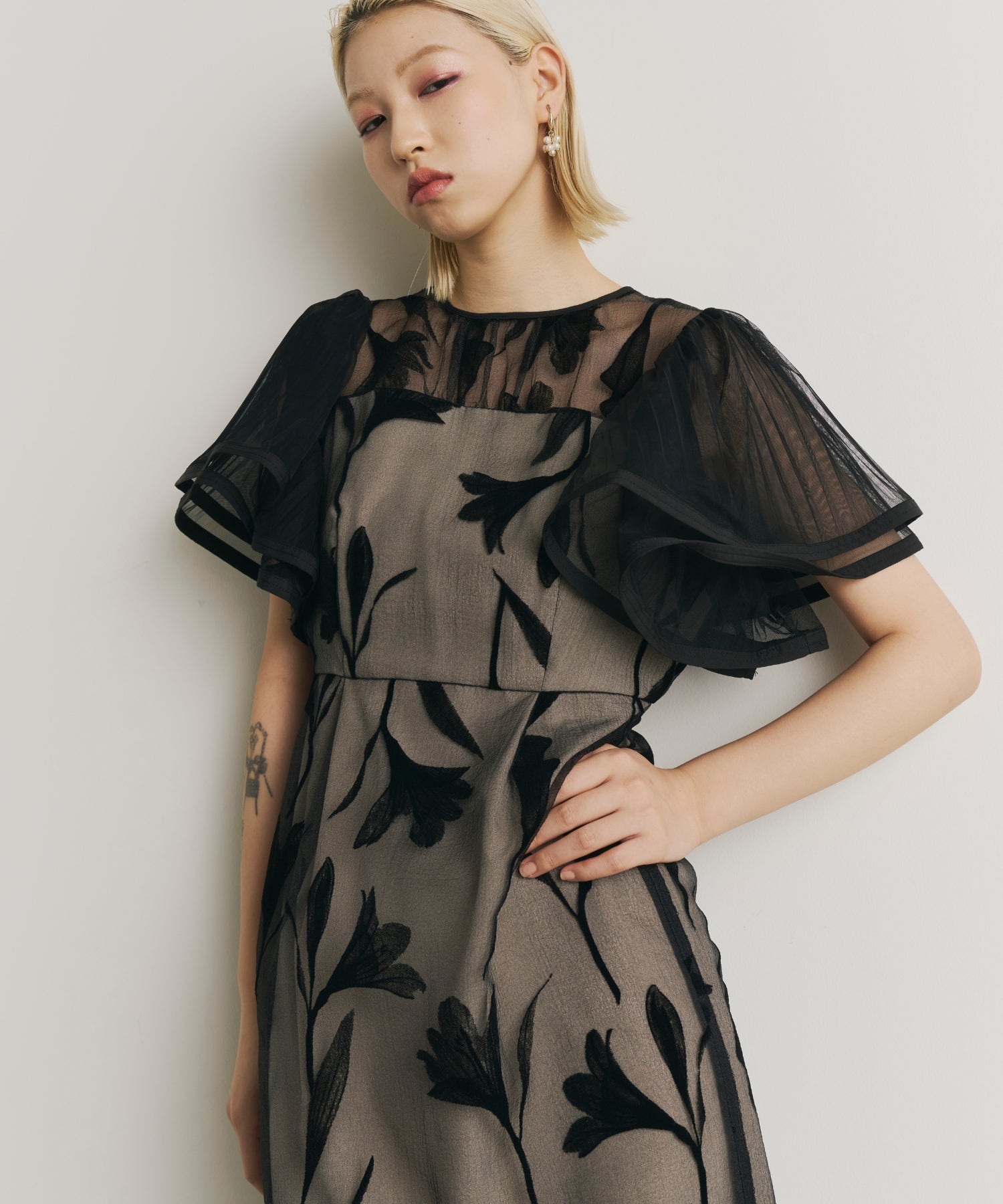 Circurar sleeve flower dress(9561-1) – ALTIERA